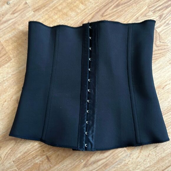 Unique Lingerie Black Hook & Eye Corset Tummy Trimmer Size Small - Picture 1 of 3